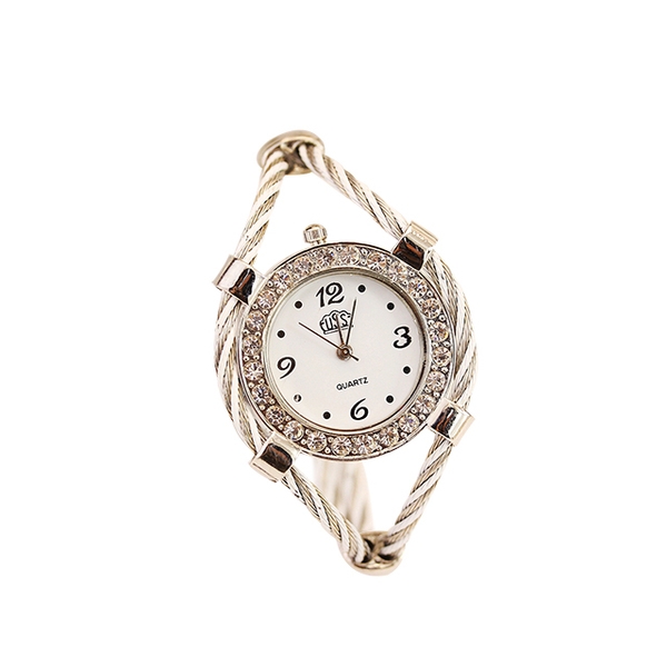 Елегантен дамски часовник подходящ за стилни дами- в сребърно, златно и черно. 