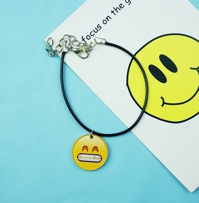 Женски гривни в различни варианти и размери - подходящи и за деца. 