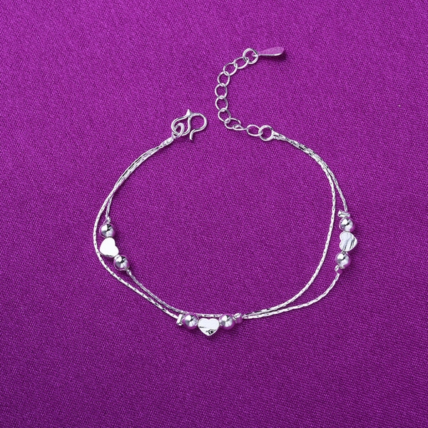 Дамски гривнички с различни мотиви