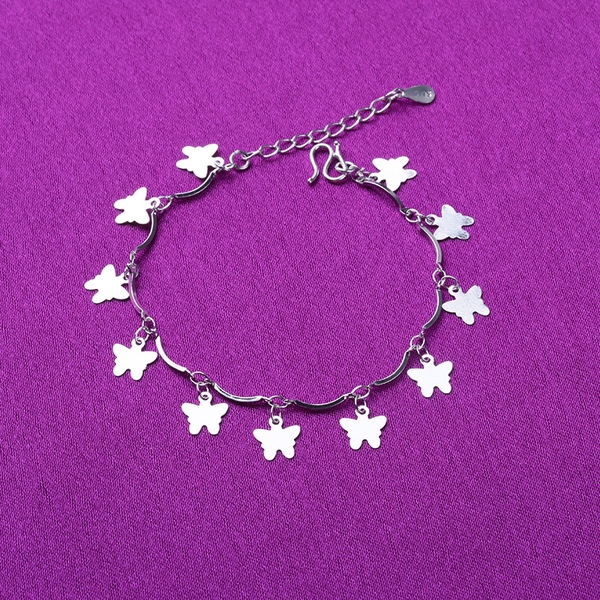 Дамски гривнички с различни мотиви