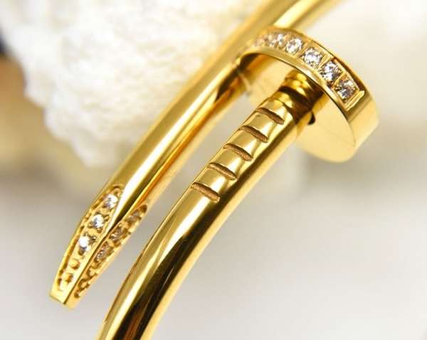 Βραχιόλι από χάλυβα με ροζ, χρυσό, ασημί και μαύρο φινίρισμα - κατάλληλο για άνδρες και γυναίκες.