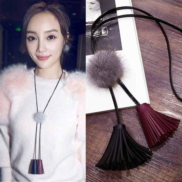 Висящи колиета за стилни дами в различни форми. 