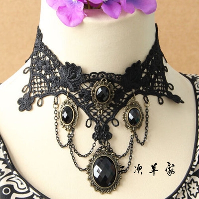 Елегантни модели колиета за специални поводи. 