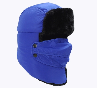 Χειμώνας καπέλο για τους άνδρες και τις γυναίκες κατάλληλο για σκι είναι διαφορετικά χρώματα.