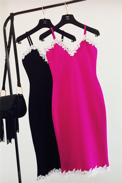 Дамска елегантна  рокля в черен и цикламен цвят с бродерия