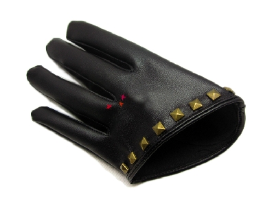 Κομψά δερμάτινα γυναικεία γάντια - κοντά, σε μαύρο χρώμα με ασημένια και χρυσά καπάκια
