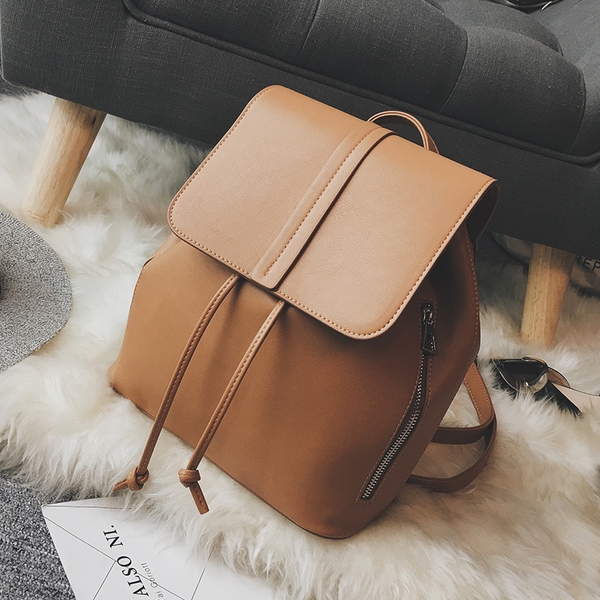 Дамска изчистена раница в четири цвята изработка от висококачествена еко кожа