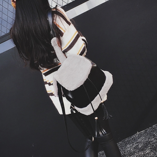 Голяма дамска раница с ушички тип зайче в два цвята