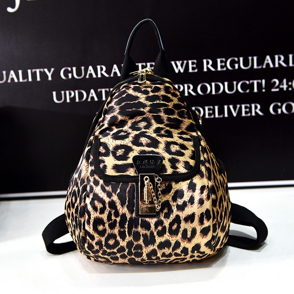 Дамска шарена раница в различни цветове с подарък портмоне от същия модел