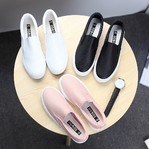 Γυναικεία της Νέας παπούτσια για την  άνοιξη:  σε Μαύρο, Λευκό, Ροζ
