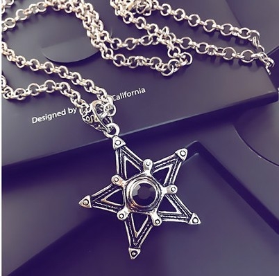 Мъжки верижки в няколко модела - стилни и елегантни