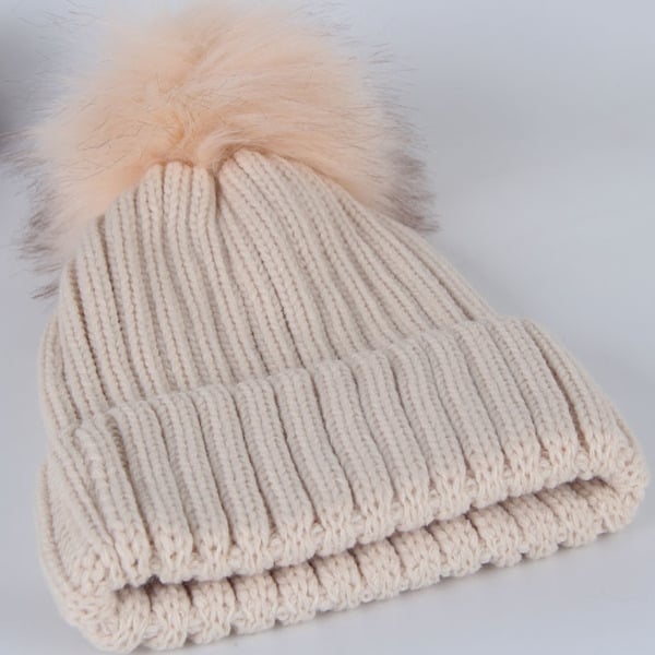 Зимни топли шапки за мъже и за жени с пух в разнообразни цветове