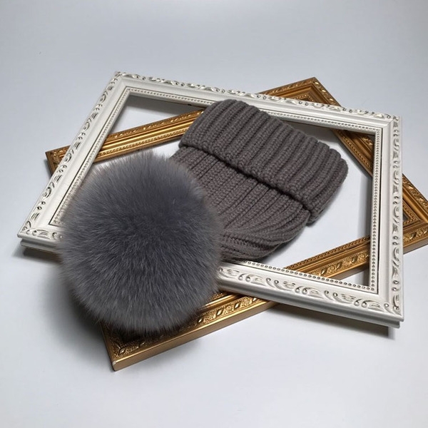 Дамски стилни шапки за жени и деца с пух, който се сваля, в тъмносин, сив, кафяв, бежов, червен и розов цвят