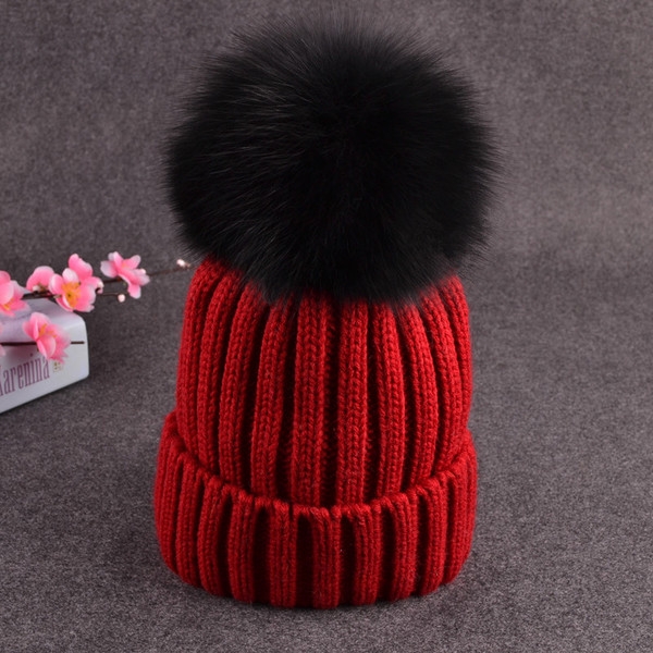 Дамски стилни шапки за жени и деца с пух, който се сваля, в тъмносин, сив, кафяв, бежов, червен и розов цвят