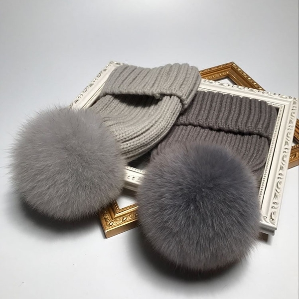 Дамски стилни шапки за жени и деца с пух, който се сваля, в тъмносин, сив, кафяв, бежов, червен и розов цвят