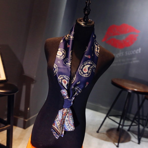 Стилни дамски шалове в разнообразни цветови гами - няколко вида