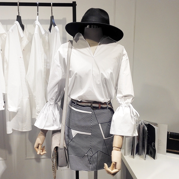 Дамска бонбонена риза в бял цвят подходяща за повод или ежедневие