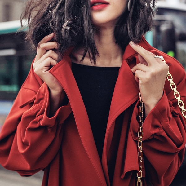 Стилно дамски дълго палто до коленете в червен и черен цвят - тип Слим