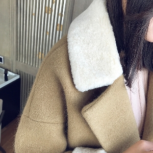 Дамско късо дебело палтенце в четири свежи цвята. 