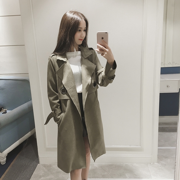 Елегантно дълго дамско палто в два цвята - зелен, бежов, тип Слим, с колан