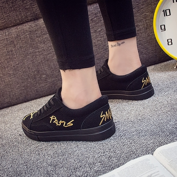 Дамски кецове в черен, сив и червен цвят с надпис Paris и звездички