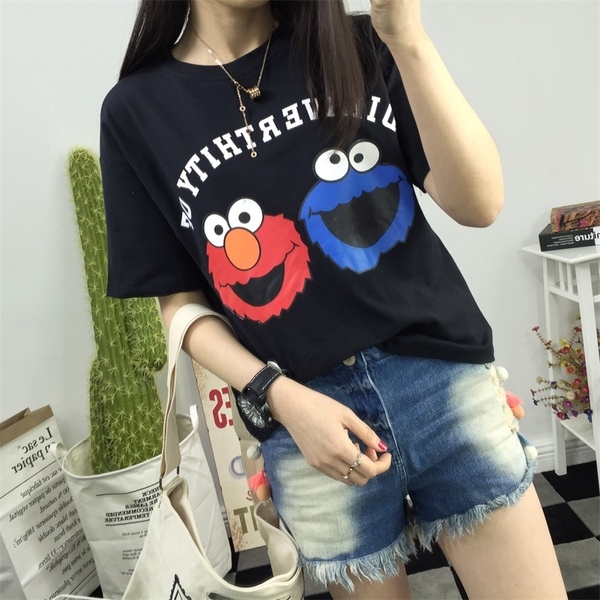 Ежедневна блуза с къс ръкав с различни анимационни герои . 