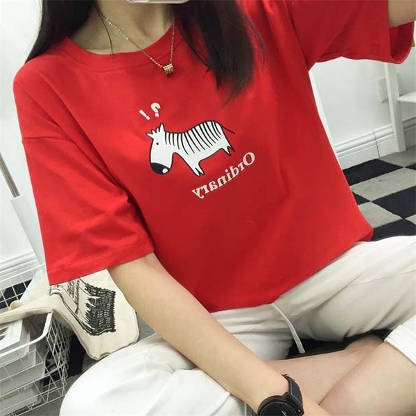 Ежедневна блуза с къс ръкав с различни анимационни герои . 