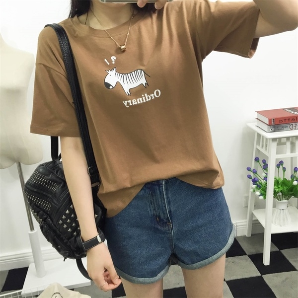 Ежедневна блуза с къс ръкав с различни анимационни герои . 