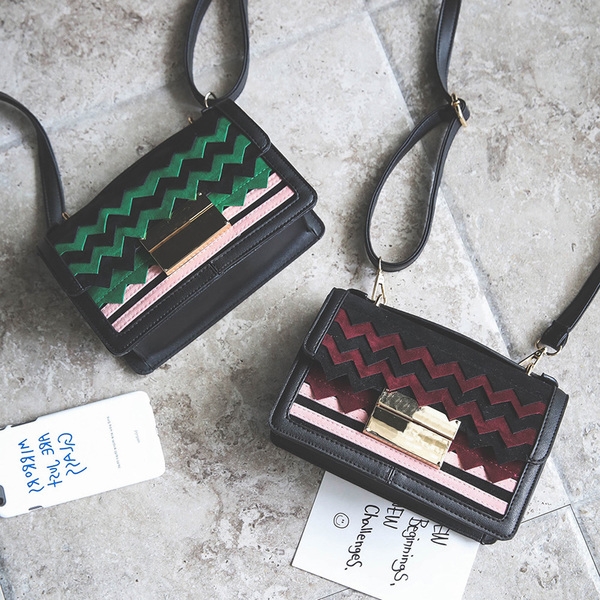 Малка стилни чантички за изисканите дами-в червен и зелен цвят. 