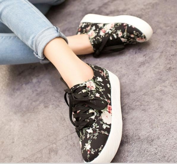 Дамски кецове 