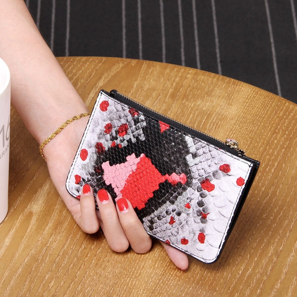 Дамски малък портфейл за жени в животински щампи