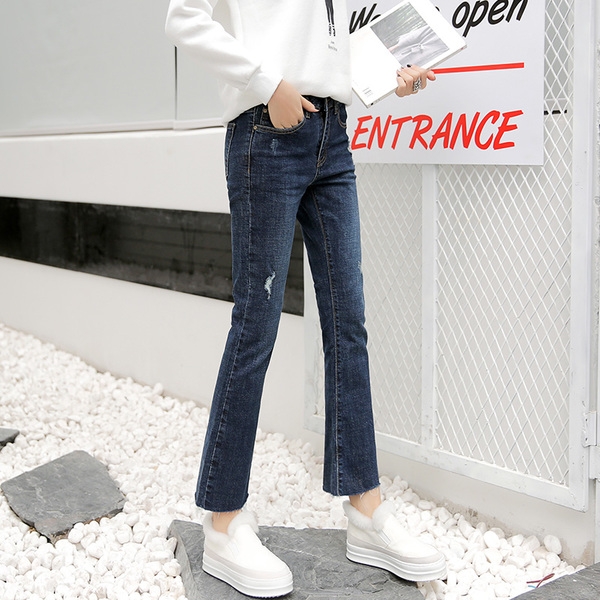 Дамски дънки тип Boyfriend в син цвят