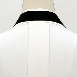 Есенно-зимни ризи в бял и черен цвят - с панделка отпред. 