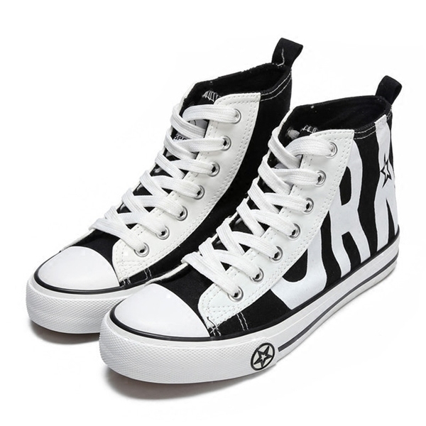 Дамски кецовв с връзки в три цвята - черен, червен и син, 