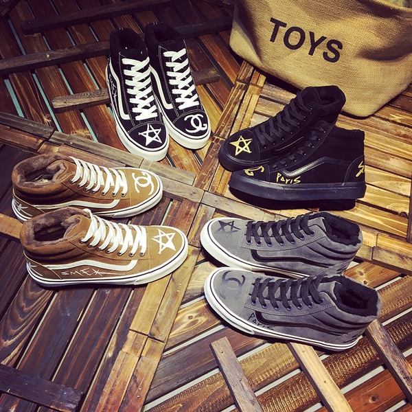 Женски кецове дебели подходящи за зимата в четири цвята. 