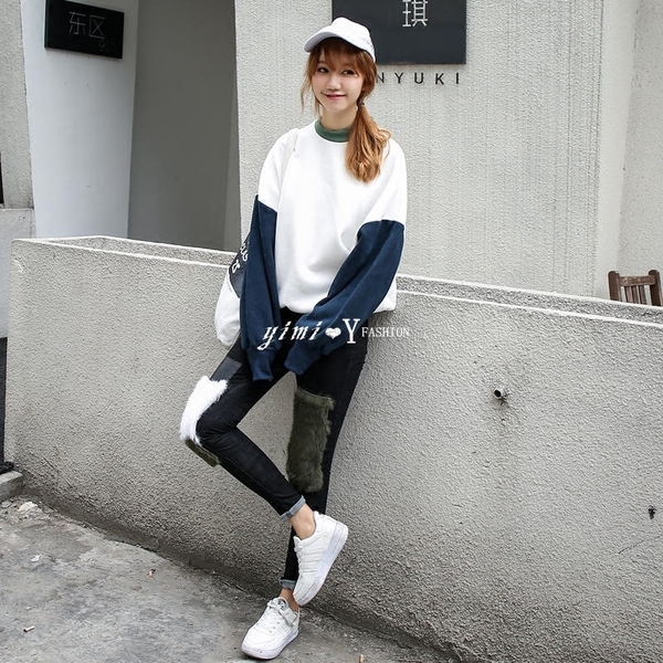 Стилни дамски дънки тип Слим в тъмен цвят