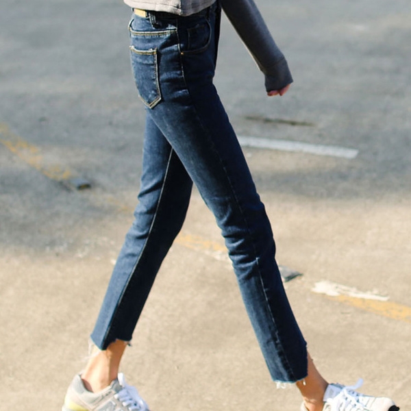 Дамски изчистени дънки тип Boyfriend в черен и син цвят с висока талия