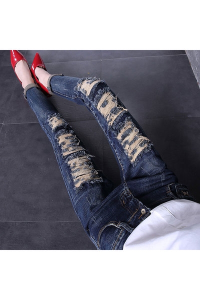 Дамски накъсани дънки в син цвят тип Слим