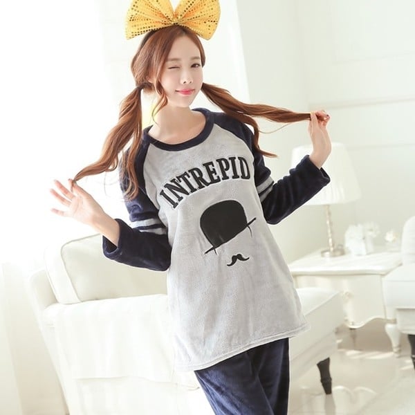 Сладки пижамки с детски мотиви- памучни.