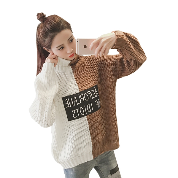 Дамски дебел пуловер тип поло и широк с надпис, в черен и кафяв цвят