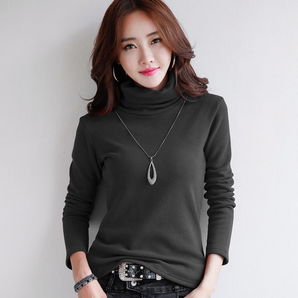 Дамска блуза с дълъг ръкав в 7 цвята.