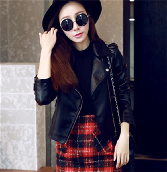 Кожено дамско яке тип Слим в черен цвят