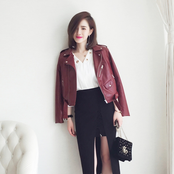 Дамско кожено яке в червен, жълт, черен и син цвят 