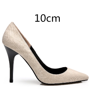Ψηλοτάκουνα παπούτσια για τις  κυρίες - με τις τρέχουσες 6.5, 8.5 και 10 cm.