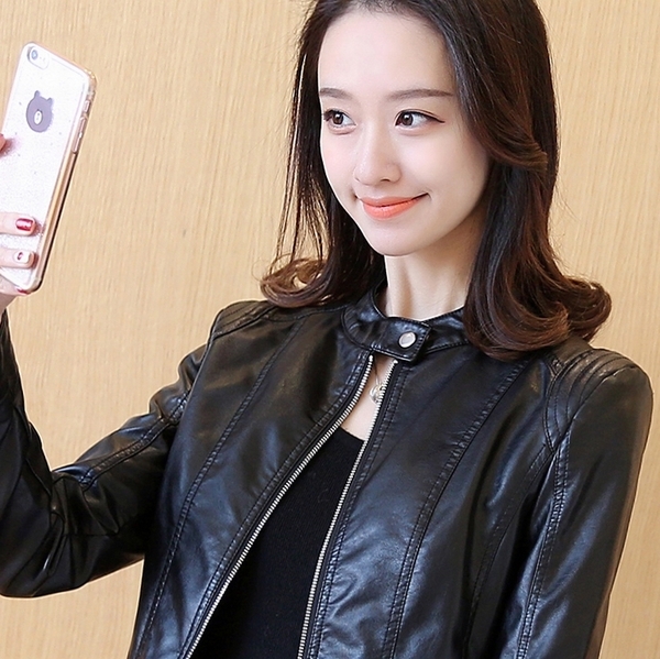 Дамско кожено яке класически модел в черен цвят