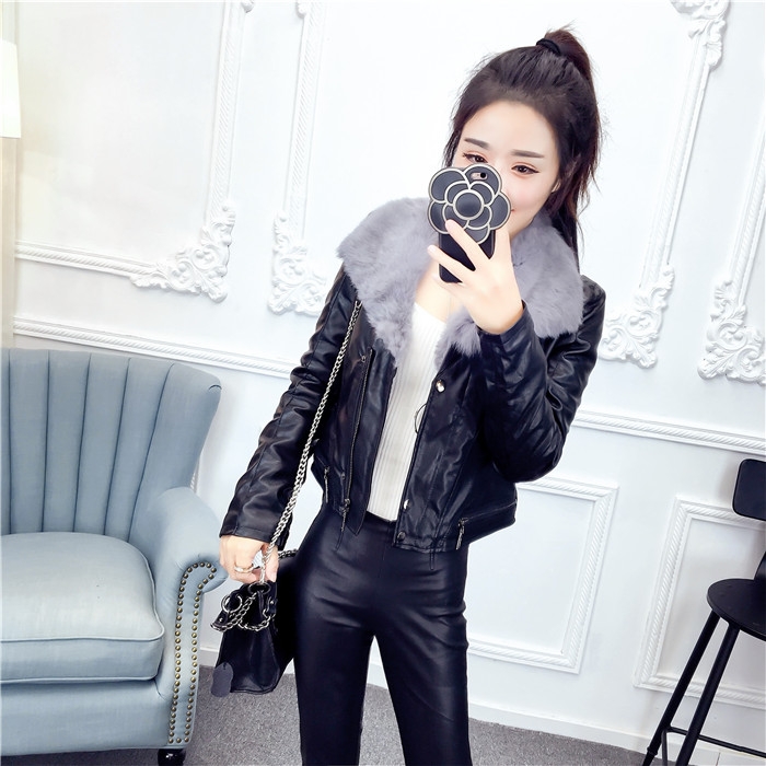 Κομψή κυρίες σακάκι με φτερά σε ροζ, λευκό και μαύρο