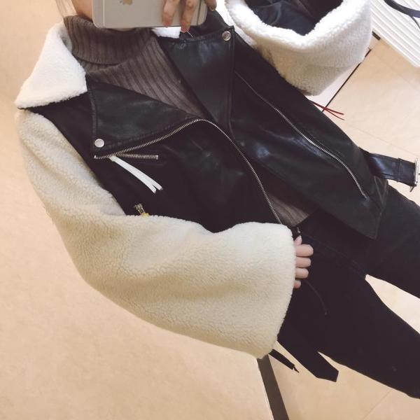 Кожено дамско яке с ръкави от плюш в британски стил