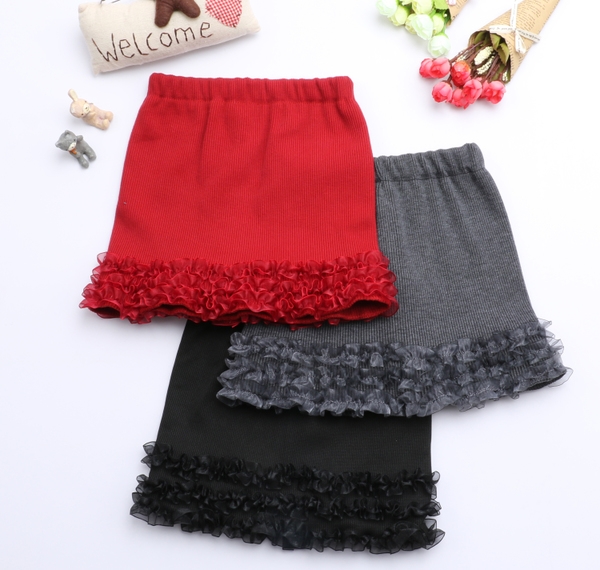 Стилни детски полички за малки момичета с дантела.