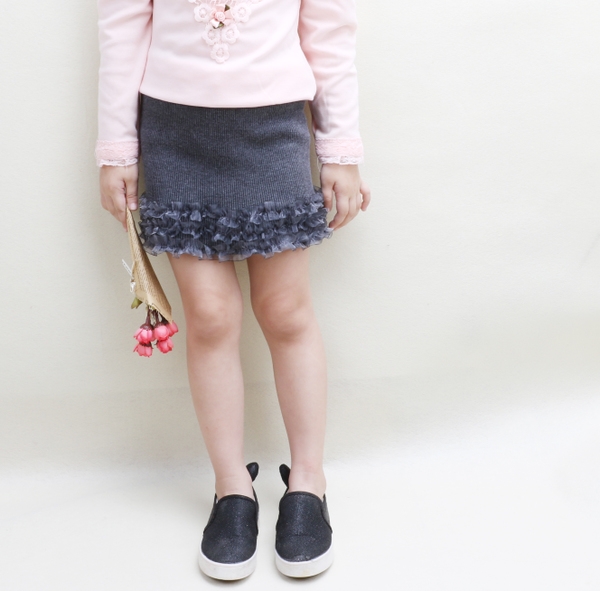 Стилни детски полички за малки момичета с дантела.