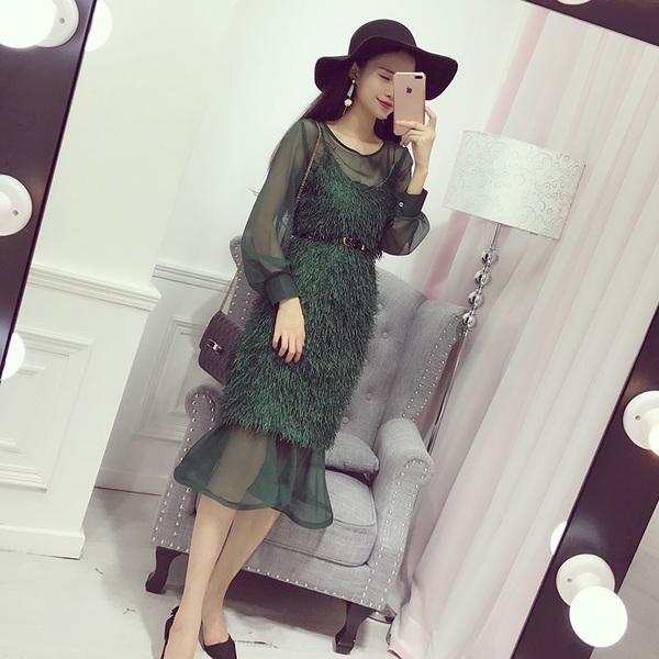 σέξι φόρεμα γυναικών σε μαύρο και πράσινο χρώμα δύο μέρη.